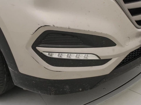 Hyundai Tucson 1.7 CRDI 115 HP BLUEDRIVE TECNO SKY 2WD 115 5P