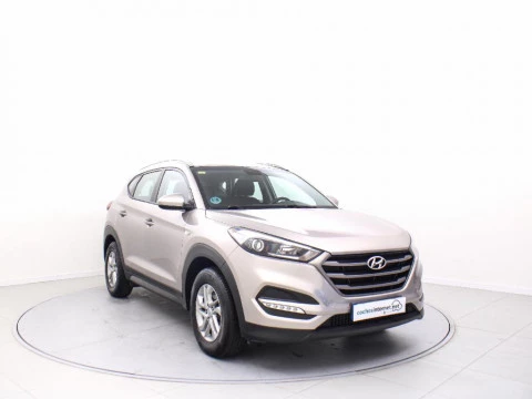 Hyundai Tucson 1.7 CRDI 115 HP BLUEDRIVE TECNO SKY 2WD 115 5P