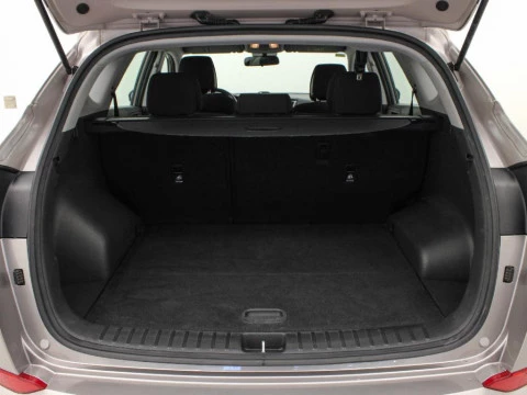 Hyundai Tucson 1.7 CRDI 115 HP BLUEDRIVE TECNO SKY 2WD 115 5P