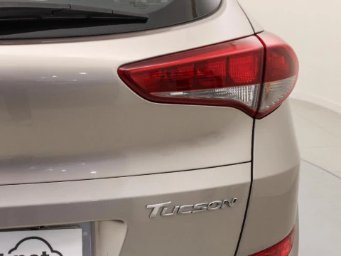 Hyundai Tucson 1.7 CRDI 115 HP BLUEDRIVE TECNO SKY 2WD 115 5P