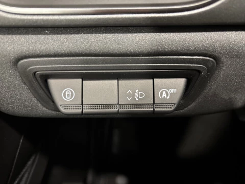Renault Captur techno Eco-G 100cv (74 kW)