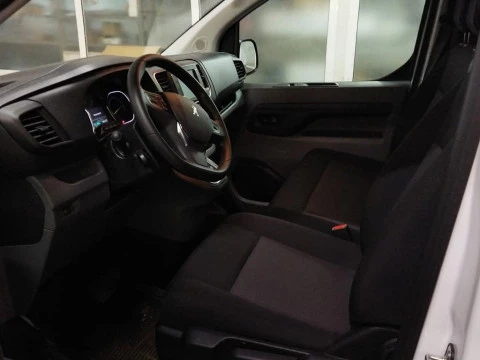 Peugeot Expert BEV 75 KWH 136 E-EXPERT STANDARD 4P