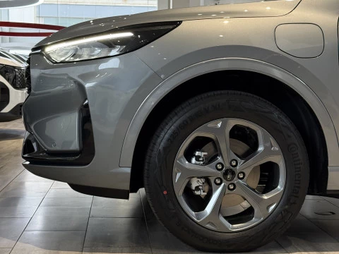 Ford Kuga ST-Line 2.5 Duratec PHEV 178kW Auto