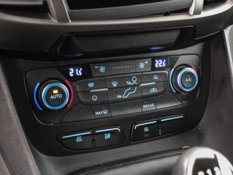Ford Transit Connect 1.5 TDCI 74KW