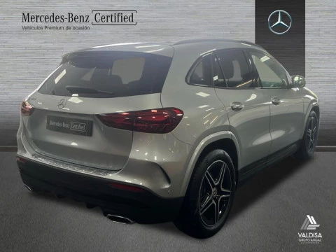 Mercedes-Benz GLA 200 d