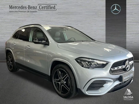 Mercedes-Benz GLA 200 d