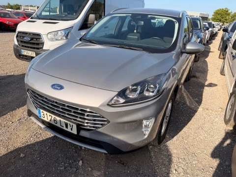 Ford Kuga Titanium 2.5 Duratec FHEV 140kW Auto