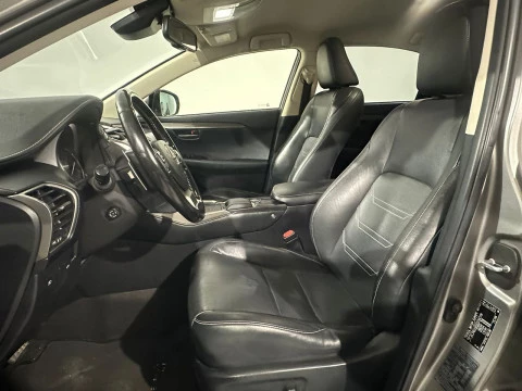 Lexus NX 300h Executive 4WD