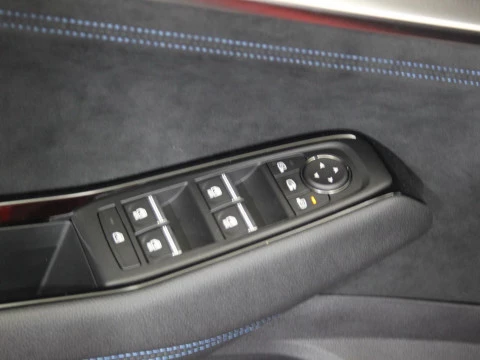 Renault Austral  1.2 E-Tech Hibrido Techno Esprit Alpine 146kW