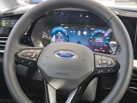 Ford Tourneo Connect 1.5 Ecoboost PHEV Active Auto