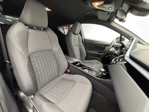 Toyota C-HR 1.8 125H Advance