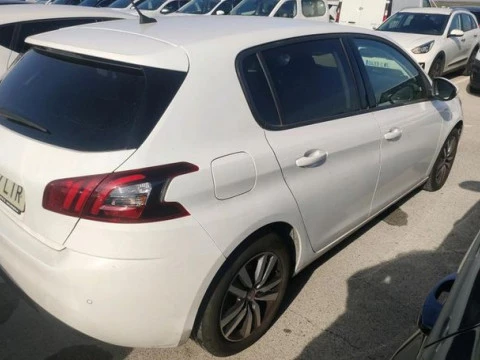 Peugeot 308 5p Style BlueHDi 130 S&S