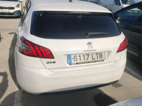 Peugeot 308 5p Style BlueHDi 130 S&S