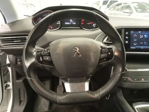 Peugeot 308 5p Style BlueHDi 130 S&S