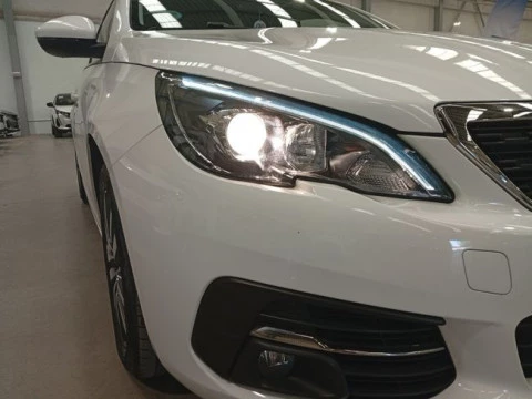 Peugeot 308 5p Style BlueHDi 130 S&S
