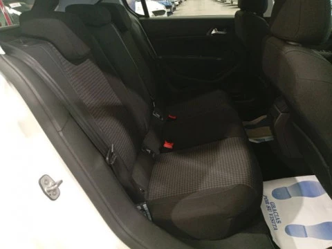 Peugeot 308 5p Style BlueHDi 130 S&S