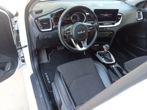 Kia Ceed 1.6 MHEV 100kW (136CV) Tech DCT