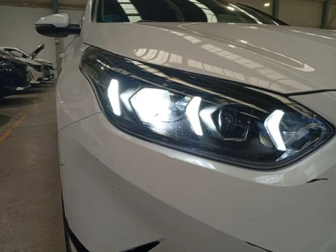 Kia Ceed 1.6 MHEV 100kW (136CV) Tech DCT