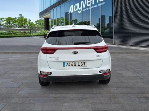 Kia Sportage 1.6 MHEV Business 100kW (136CV) 4x4