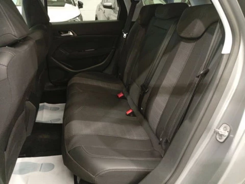 Peugeot 308 SW Allure BlueHDI 130 S&S EAT8