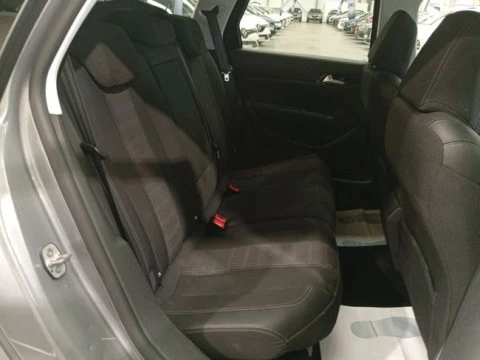 Peugeot 308 SW Allure BlueHDI 130 S&S EAT8
