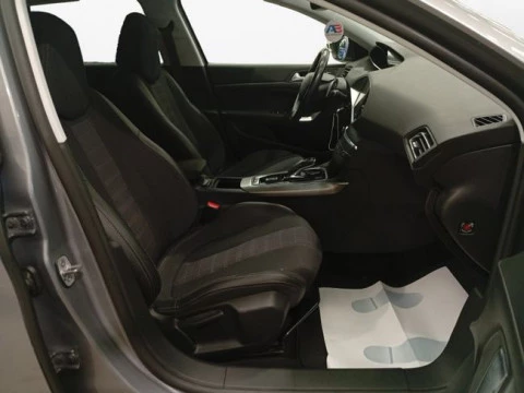 Peugeot 308 SW Allure BlueHDI 130 S&S EAT8