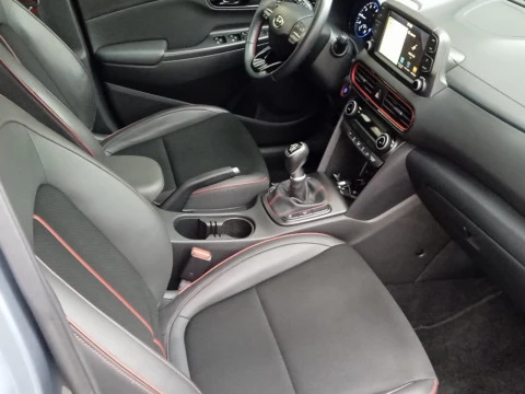 Hyundai Kona 1.0 TGDI Style Sky 4X2