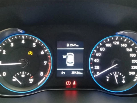 Hyundai Kona 1.0 TGDI Style Sky 4X2