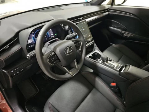 Lexus LBX 1.5 136cv HEV Elegant+ Black