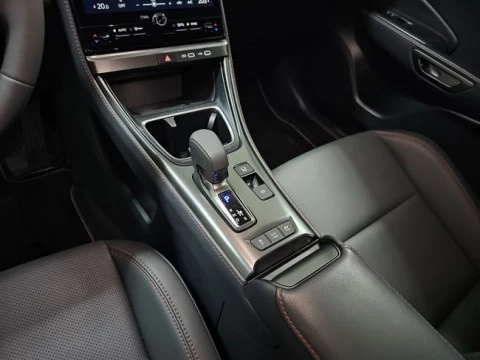 Lexus LBX 1.5 136cv HEV Elegant+ Black