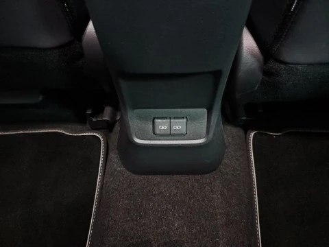 Lexus LBX 1.5 136cv HEV Elegant+ Black