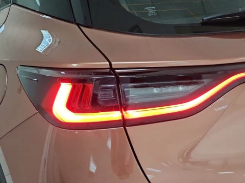 Lexus LBX 1.5 136cv HEV Elegant+ Black