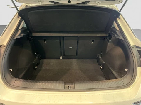 Volkswagen T-Roc Advance R-Line 1.0 TSI 81 kW (110 CV)