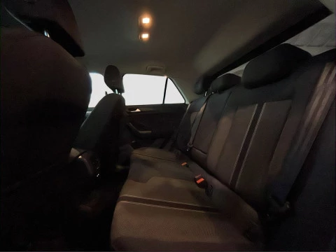 Volkswagen T-Roc Advance R-Line 1.0 TSI 81 kW (110 CV)