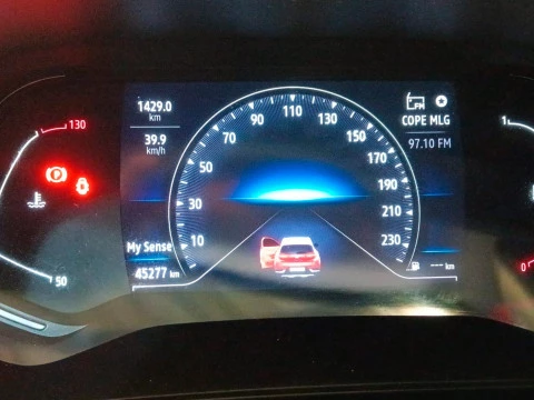 Renault Captur Zen TCe 140 EDC GPF Micro Híbrido