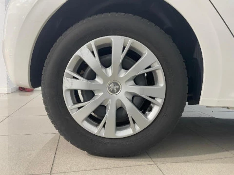 Peugeot 208 XAD 1.5 BLUEHDI 100CV 5P