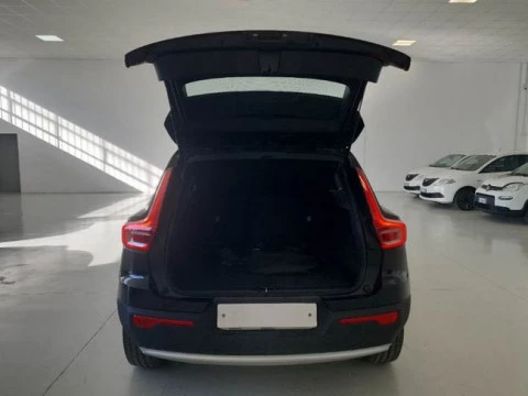 Volvo XC40 1.5 T4 Twin Recharge Essential Auto