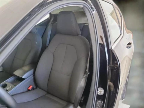 Volvo XC40 1.5 T4 Twin Recharge Essential Auto