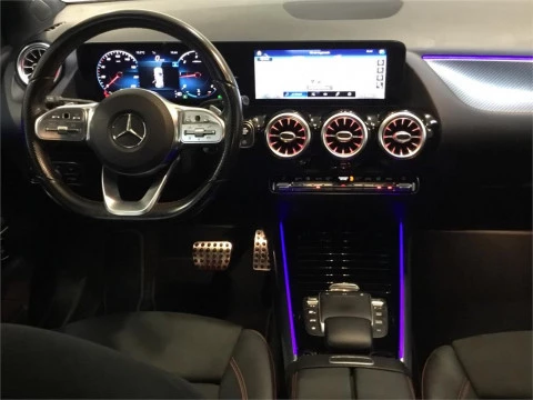 Mercedes-Benz GLA 200 D