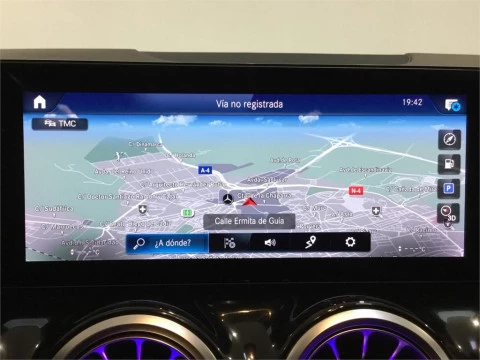 Mercedes-Benz GLA 200 D