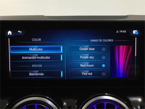 Mercedes-Benz GLA 200 D