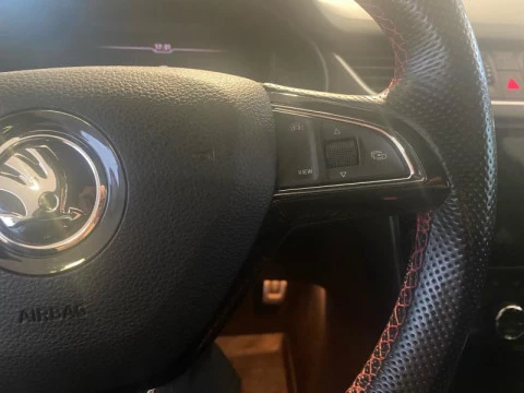 Skoda Octavia 2.0 TSI 180KW (245CV) DSG RS