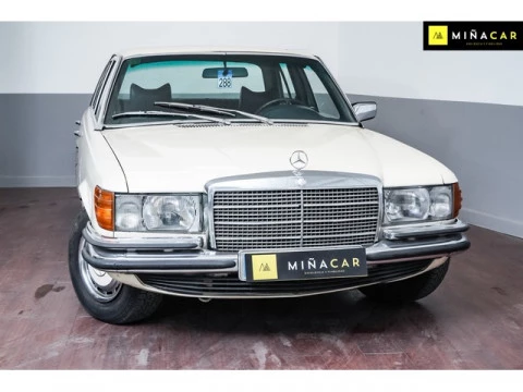 Mercedes-Benz Clase S 280SE L6 12V 136 kW (185 CV)