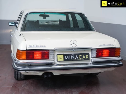 Mercedes-Benz Clase S 280SE L6 12V 136 kW (185 CV)