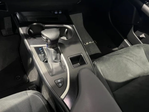 Lexus UX 2.0 250h Premium