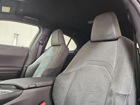 Lexus UX 2.0 250h Premium