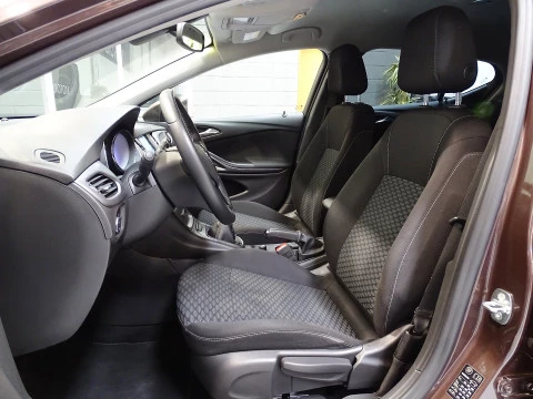 Opel Astra 1.0 Turbo S/S Selective MTA