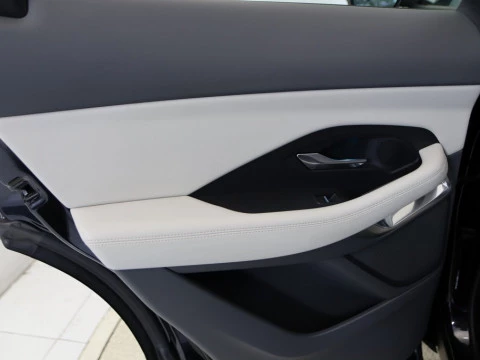 Jaguar E-PACE 2.0 D 110KW S 5P