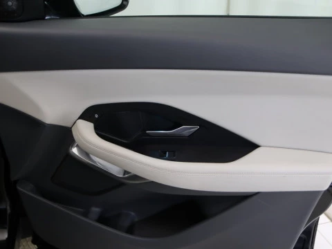 Jaguar E-PACE 2.0 D 110KW S 5P