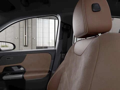 Mercedes-Benz GLA  200 d AMG Line